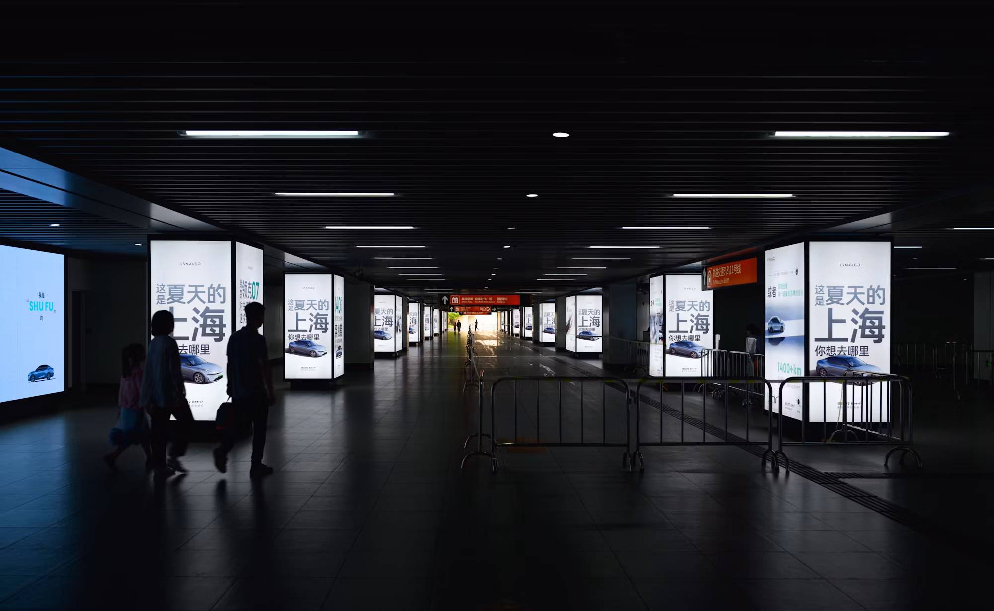 The Art of Mindful Travel: Connecting with Cultures and Nature